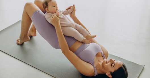 bebe-yoga-maman