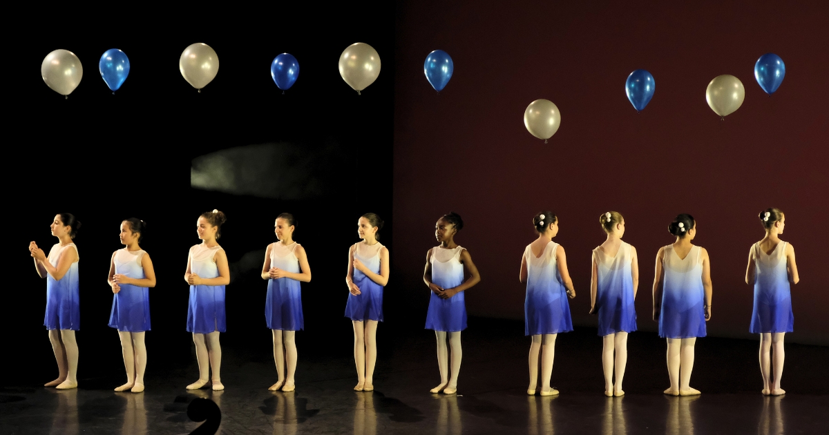 élèves du conservatoire de danse de Sartrouville sur scène en juin 2024