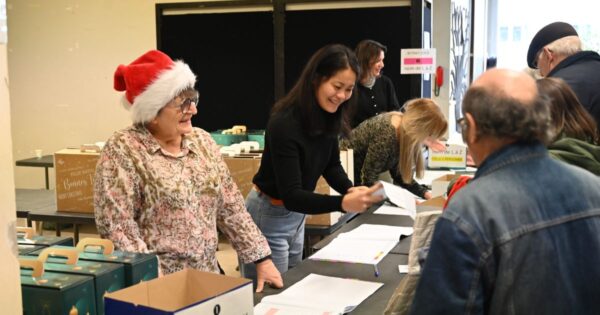 20241216_EVENEMENTIEL-SENIORS_Distribution colis senior (3)